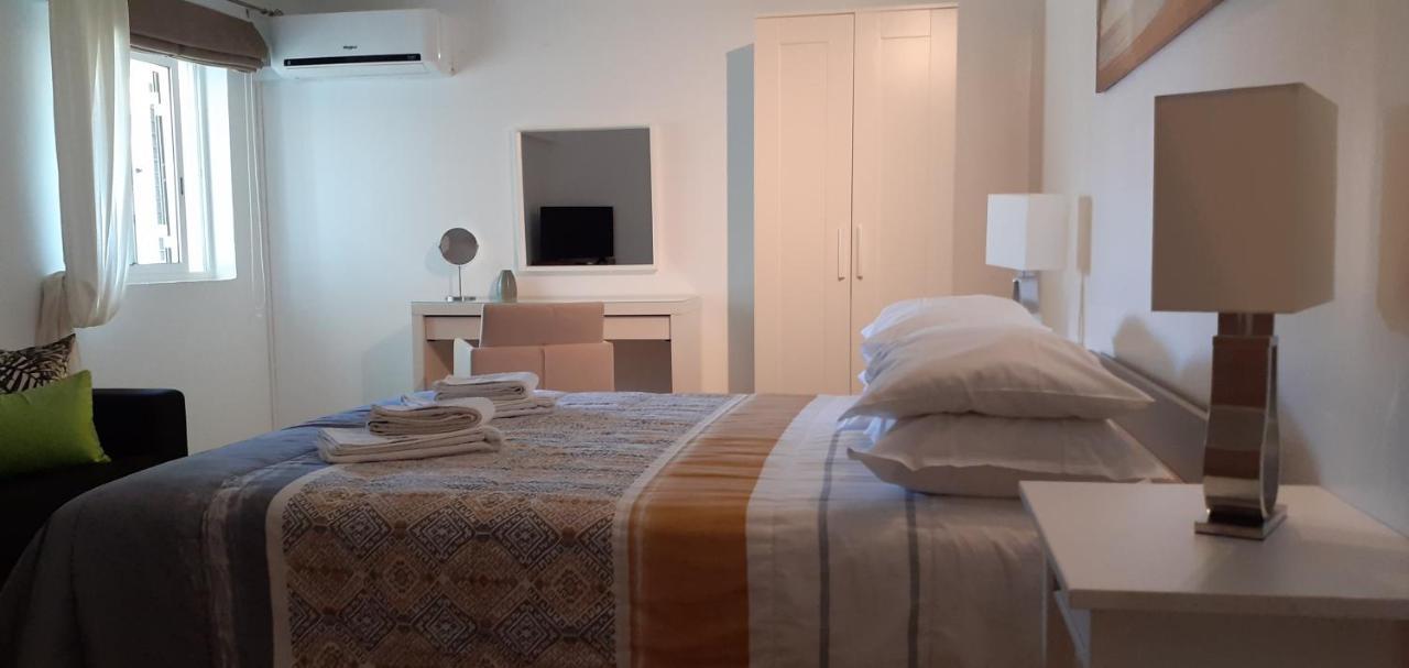 Lovely New House - Guests Apartments オリョン エクステリア 写真